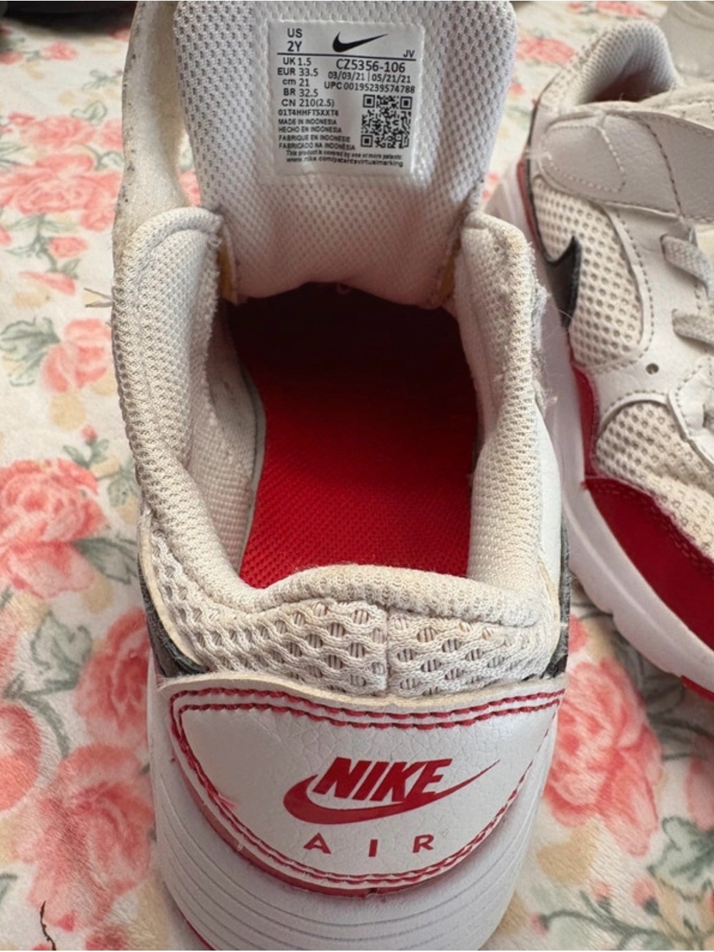 Nike Kids White and Red Air Hook-and-Loop Sneakers - Picture 2 of 3